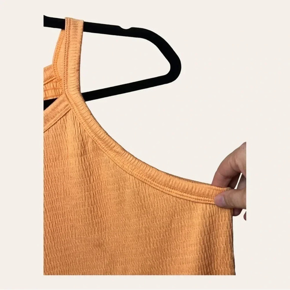 0485. WHITE BIRCH ORANGE RIBBED SPAGHETTI‎ STRAP TOP SIZE 1X SMOCKING - Picture 7 of 13